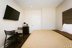 Scottish Inn & Suites