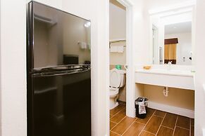 Scottish Inn & Suites