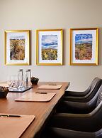 The Plaza Hotel Pioneer Park