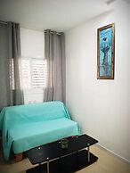 Luxury Apartment near the Rambam