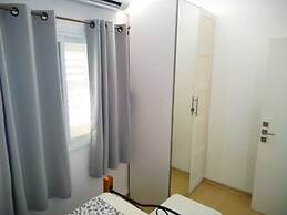 Luxury Apartment near the Rambam