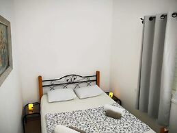 Luxury Apartment near the Rambam