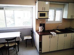 S&L near Rambam & Sea