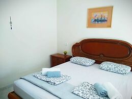 S&L  Near The Beach And The Rambam