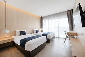 Blooming Hill Boutique Suites