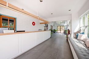 Blooming Hill Boutique Suites