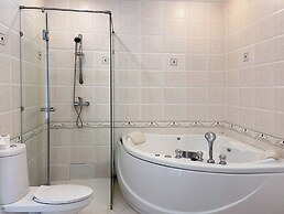 Blooming Hill Boutique Suites