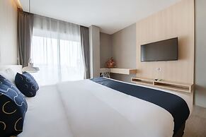 Blooming Hill Boutique Suites