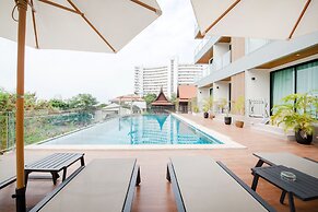 Blooming Hill Boutique Suites