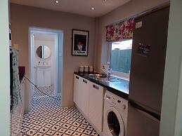 Huku Kwetu - Pearson House