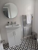 Huku Kwetu - Pearson House