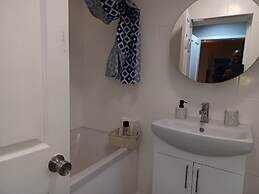 Huku Kwetu - Pearson House