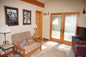 Ski-in/out House With Outstanding Views Of Slopes - Quiet Location At 