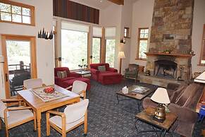 Ski-in/out House With Outstanding Views Of Slopes - Quiet Location At 