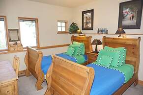 Ski-in/out House With Outstanding Views Of Slopes - Quiet Location At 