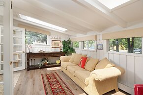 Aspen West End  - Quiet Neighborhood 3 Bedroom Home by RedAwning