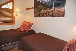 Exclusive And Private Roaring Fork Riverfront Town  - Walk To Restaura