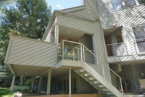 Exclusive And Private Roaring Fork Riverfront Town  - Walk To Restaura