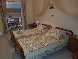 Georgia Old Town Apartments