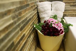 Georgia Old Town Apartments