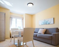 Apartamentos LIVVO Coloradamar