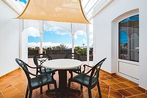 Apartamentos LIVVO Coloradamar