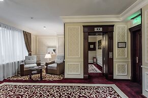 The Royal Mezbon Hotel & SPA