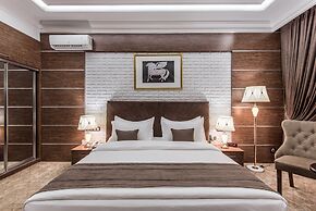 The Royal Mezbon Hotel & SPA