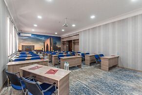 The Royal Mezbon Hotel & SPA