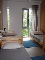 Hostel Katyusha Travel Center