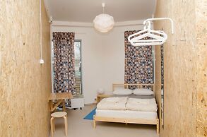 Hostel Katyusha Travel Center