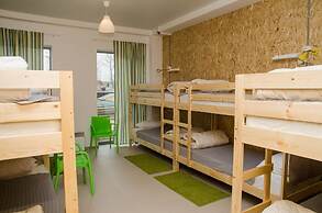Hostel Katyusha Travel Center