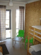 Hostel Katyusha Travel Center