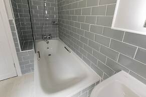 Pier View Apartment at Beach House