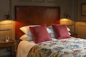 The Ffolkes Hotel