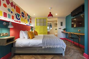 The Ffolkes Hotel