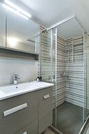 UPSTREET Urban 2BD Apartment in Koukaki