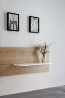 UPSTREET Urban 2BD Apartment in Koukaki