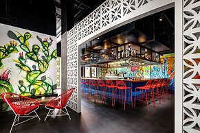 JW Marriott Savannah Plant Riverside District