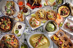 JW Marriott Savannah Plant Riverside District