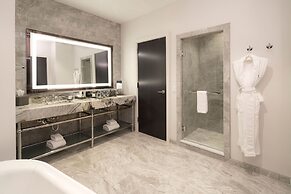 JW Marriott Savannah Plant Riverside District