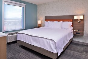 Home2 Suites by Hilton Portland Airport OR