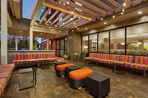 Home2 Suites by Hilton Portland Airport OR