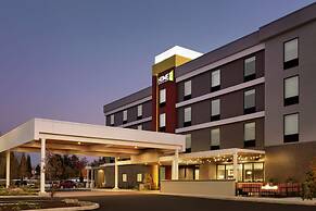 Home2 Suites by Hilton Portland Airport OR