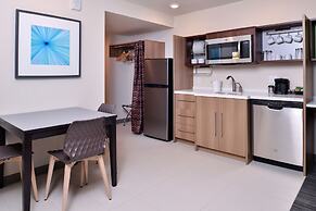 Home2 Suites by Hilton Portland Airport OR