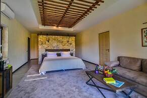 Zornitza Family Estate Relais & Chateaux