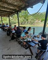 Apartmani Karučki krš