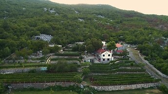 Apartmani Karučki krš