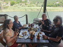 Apartmani Karučki krš