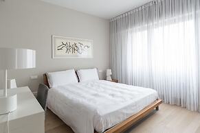 Four Stars Aparthotel